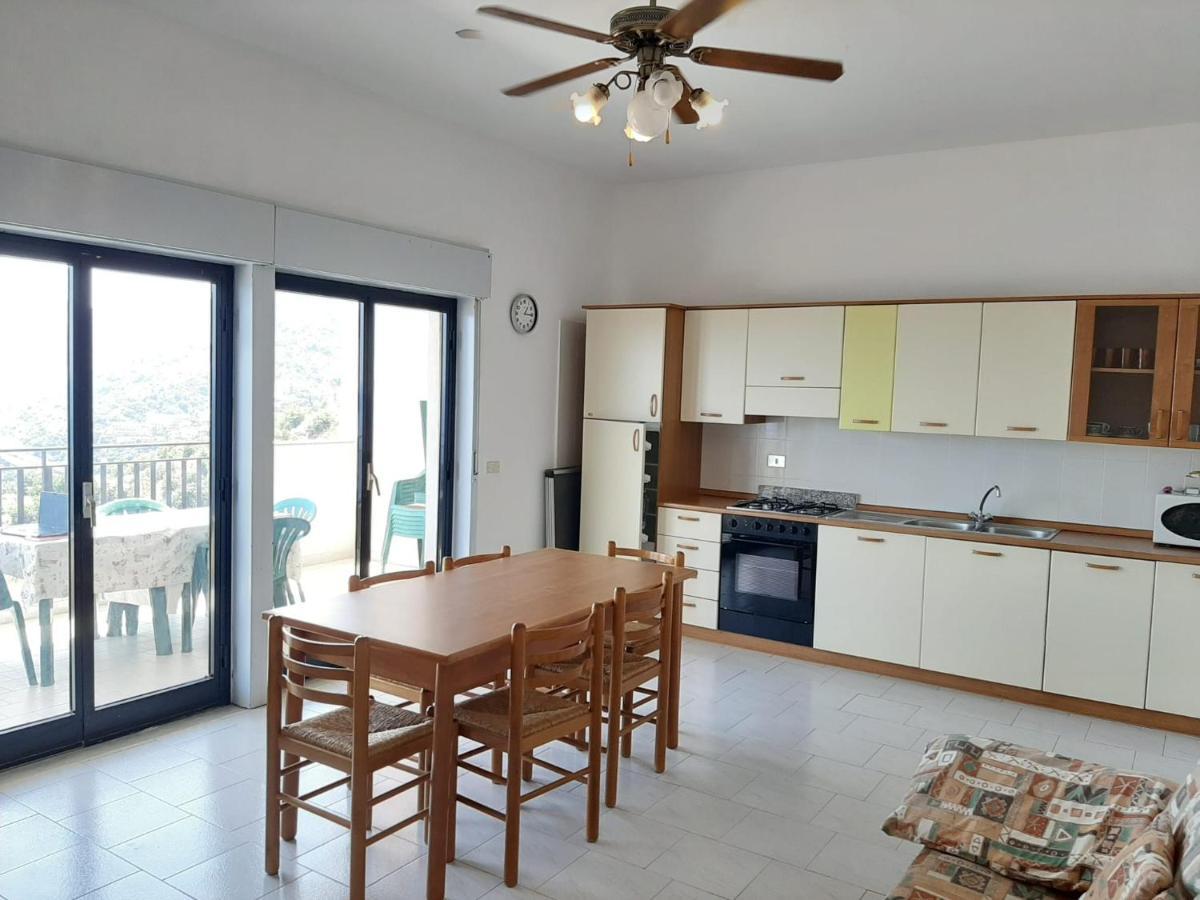 Appartamento Casa Vacanze Andreana Letojanni Esterno foto