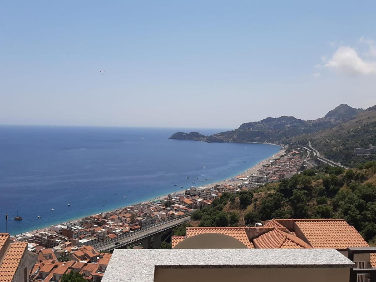 Appartamento Casa Vacanze Andreana Letojanni Esterno foto