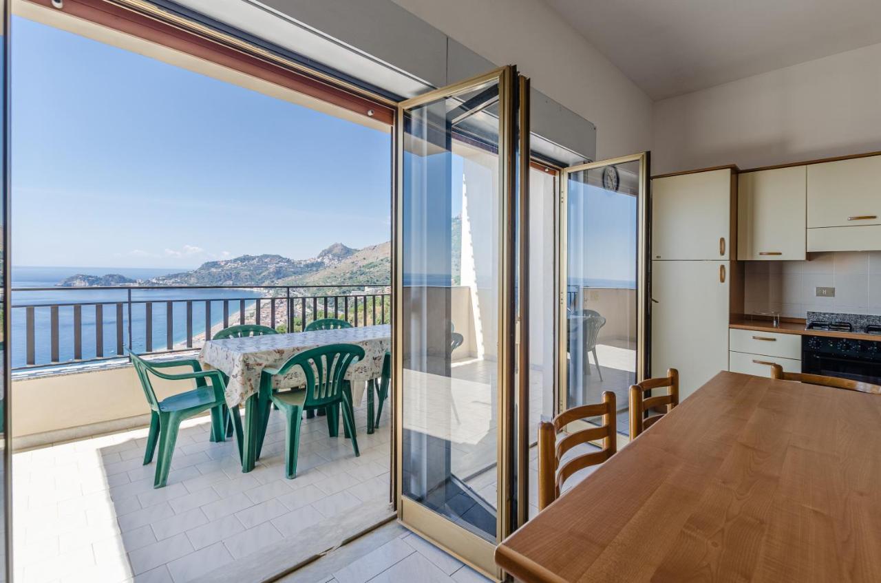 Appartamento Casa Vacanze Andreana Letojanni Esterno foto